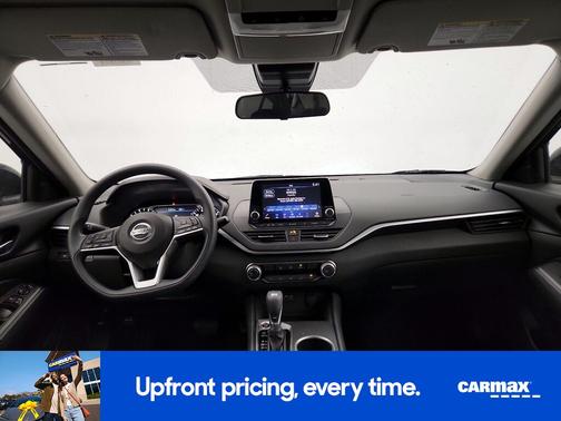 2022 Nissan Altima SV