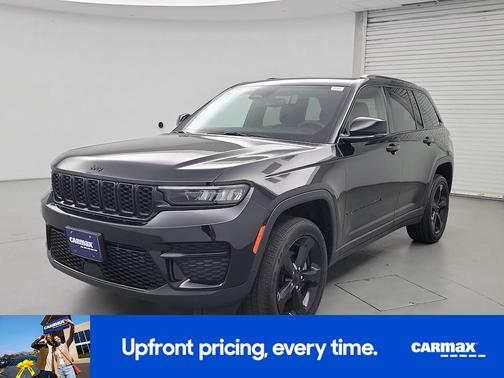 Black 2023 Jeep Grand Cherokee Altitude