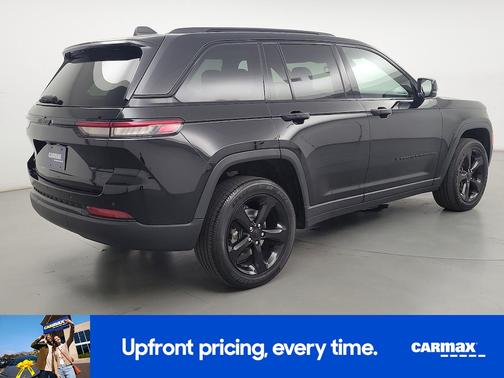 Black 2023 Jeep Grand Cherokee Altitude