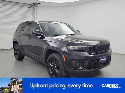 Black 2023 Jeep Grand Cherokee Altitude