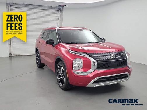 Red 2024 Mitsubishi Outlander SEL