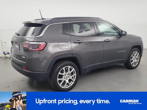 Gray 2022 Jeep Compass Latitude Lux