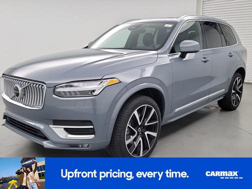 2023 Volvo XC90 B6 Plus