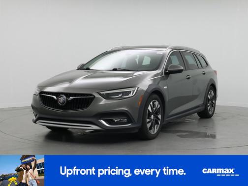 Gray 2018 Buick Regal TourX Essence