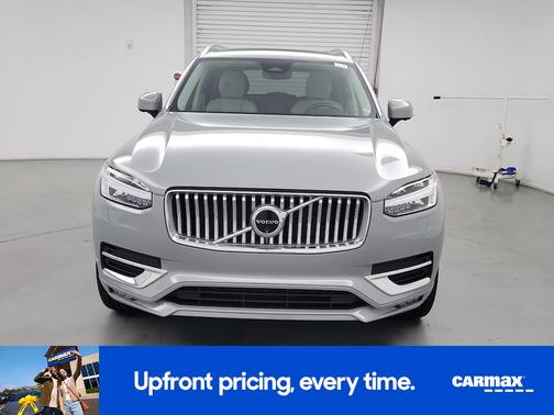 Gray 2024 Volvo XC90 B6 Ultimate Bright Theme