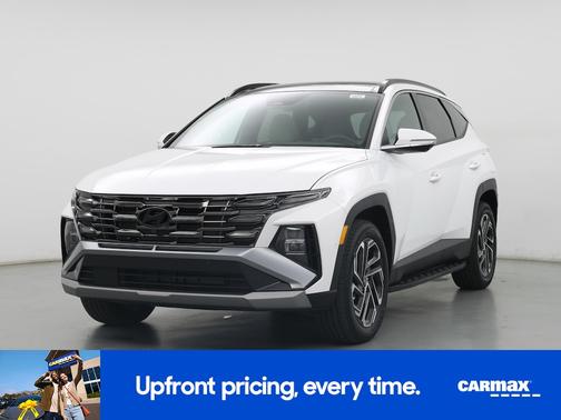 White 2025 Hyundai TUCSON Limited
