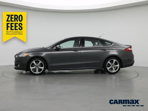 Gray 2016 Ford Fusion SE