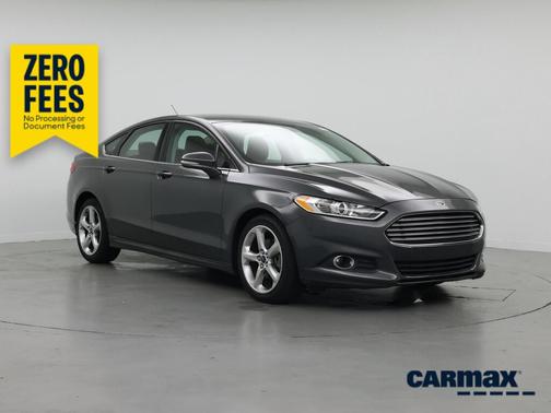 Gray 2016 Ford Fusion SE