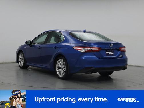2020 Toyota Camry Hybrid XLE