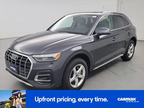 Gray 2023 Audi Q5 Premium
