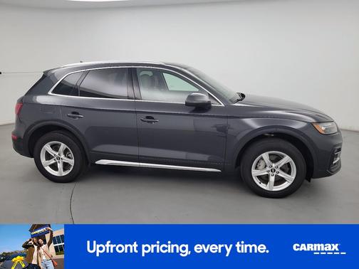 Gray 2023 Audi Q5 Premium