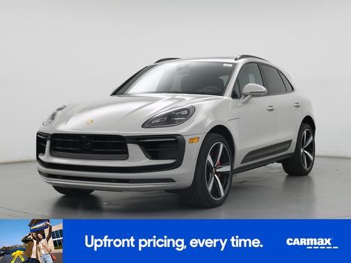 White 2023 Porsche Macan S