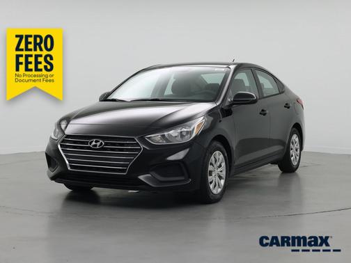 Black 2021 Hyundai Accent SE