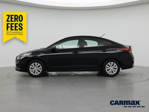 Black 2021 Hyundai Accent SE