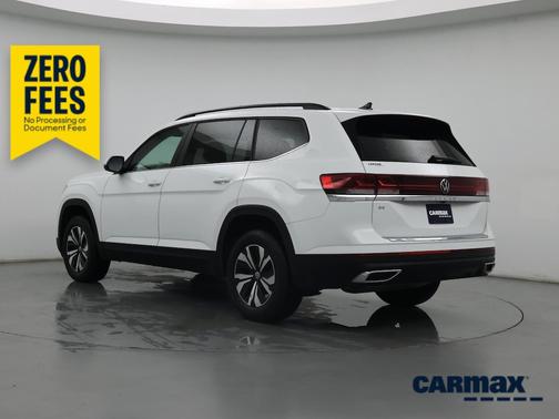 White 2024 Volkswagen Atlas SE
