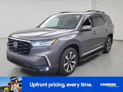 Gray 2023 Honda Pilot Touring