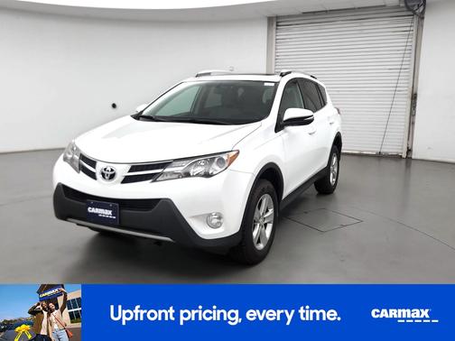 White 2014 Toyota RAV4 XLE