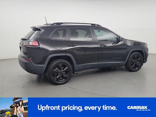 Black 2019 Jeep Cherokee Altitude