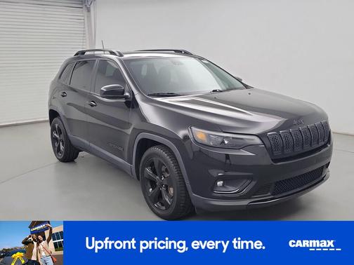 Black 2019 Jeep Cherokee Altitude