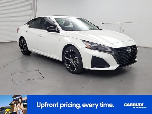2023 Nissan Altima SR