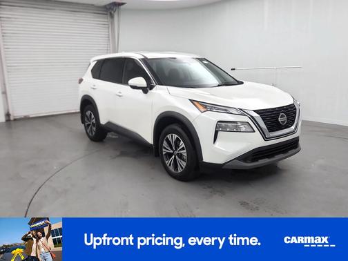 White 2021 Nissan Rogue SV