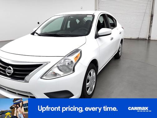 2019 Nissan Versa SV