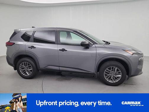 Gray 2023 Nissan Rogue SV
