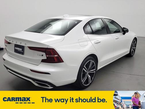 2019 Volvo S60 T6 R-Design