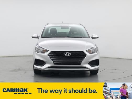 2022 Hyundai Accent SE