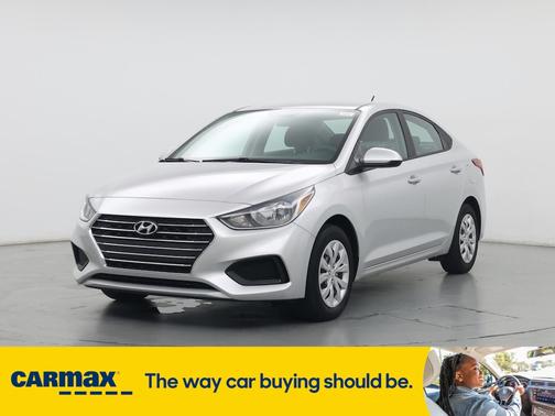 2022 Hyundai Accent SE