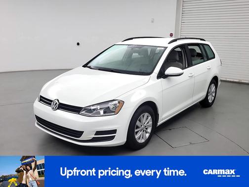 White 2016 Volkswagen Golf S