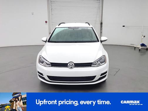 White 2016 Volkswagen Golf S