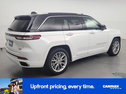 White 2022 Jeep Grand Cherokee 4xe Summit