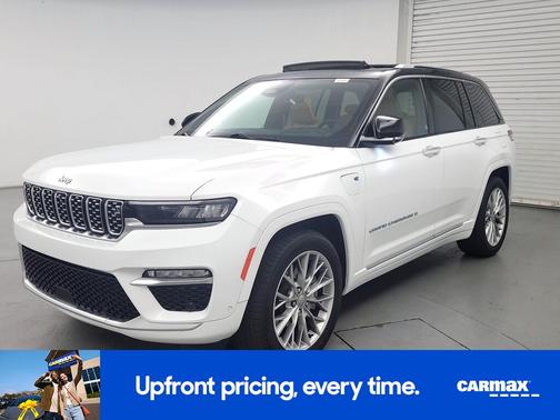 White 2022 Jeep Grand Cherokee 4xe Summit