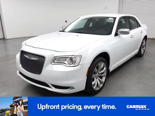2018 Chrysler 300 Touring