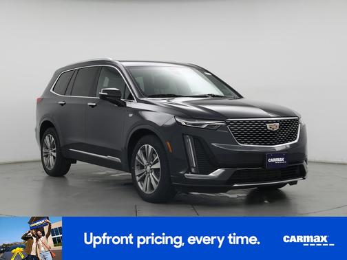 Green 2022 Cadillac XT6 Premium Luxury