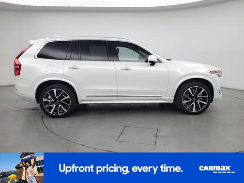 2023 Volvo XC90 B5 Plus