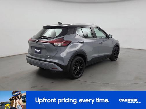 2022 Nissan Kicks SV