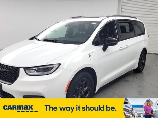 2023 Chrysler Pacifica Hybrid Limited