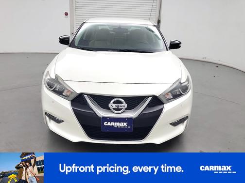 2016 Nissan Maxima SR