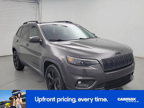 Gray 2019 Jeep Cherokee Altitude