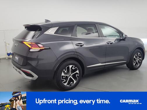 Gray 2023 Kia Sportage EX