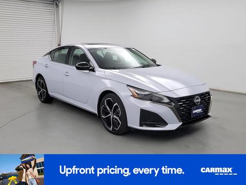 2023 Nissan Altima SR
