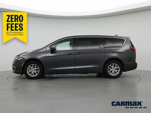 Gray 2023 Chrysler Pacifica Touring L