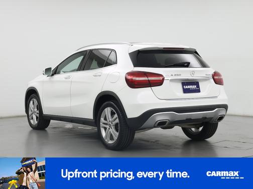 White 2019 Mercedes-Benz GLA 250