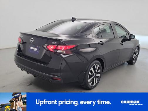 2021 Nissan Versa SR