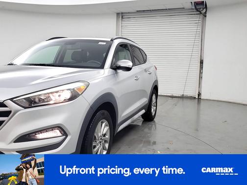 2017 Hyundai TUCSON SE Plus