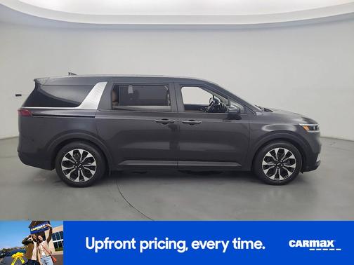 Gray 2024 Kia Carnival EX