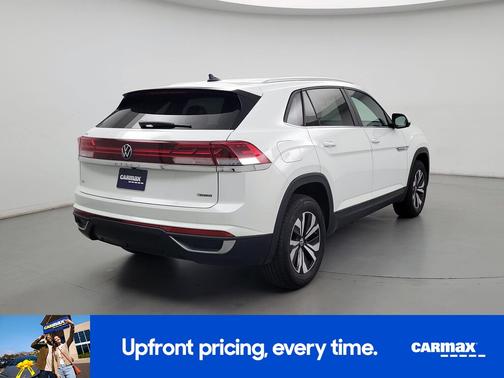 2024 Volkswagen Atlas Cross Sport SEL R-Line