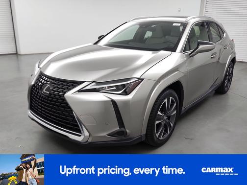 2022 Lexus UX 200 F-Sport